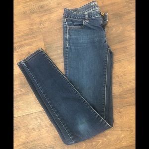 American Eagle Low Rise Jegging size 2 Extra Long